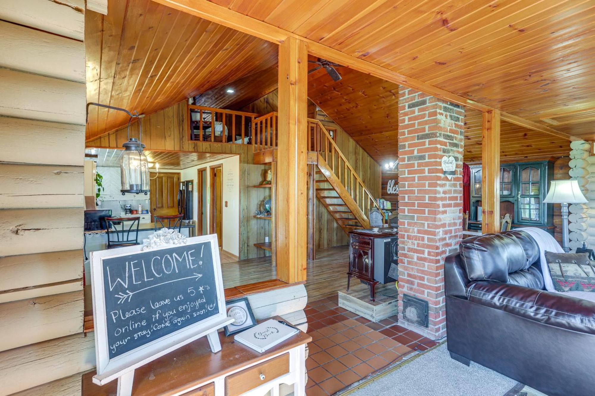 Quiet Shiloh Retreat With Spacious Yard And Fireplace! Extérieur photo